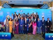 Organising Team with Governor